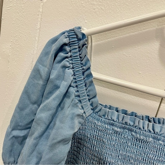 NWT Bar III Blue Smocked Crop Top - Picture 6 of 14